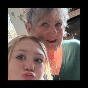 Meet your Posher, Shirley